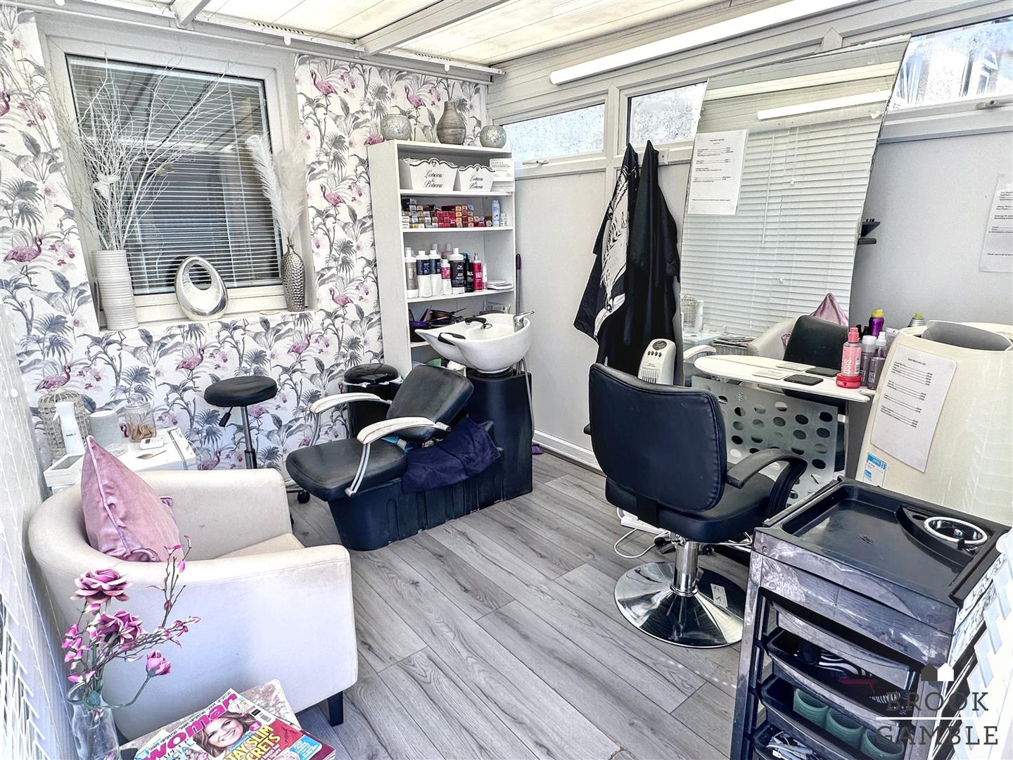 3 Bedroom House. Downs Avenue in Eastbourne, East Sussex 8